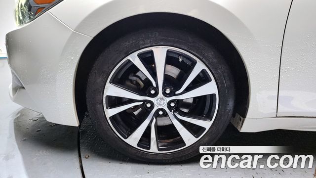 Nissan Maxima A36 3.5 Platinum - фото 4