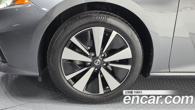 Nissan Altima L34 2.5 Special Edition - фото 4