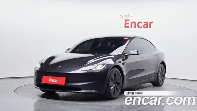 Tesla Model 3 RWD - фото 0