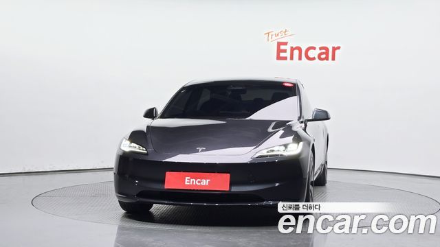 Tesla Model 3 RWD - фото 2