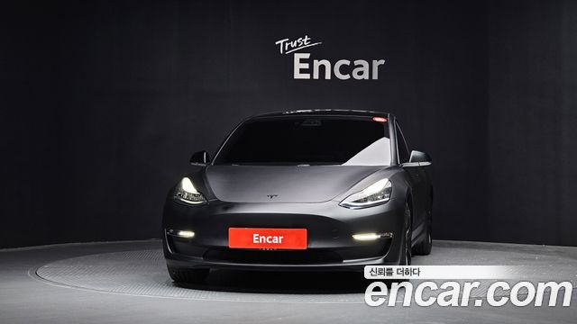 Tesla Model 3 Long Range AWD - фото 2
