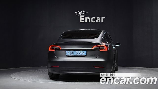 Tesla Model 3 Long Range AWD - фото 3