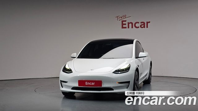 Tesla Model 3 RWD - фото 2