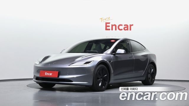 Tesla Model 3 Long Range AWD - фото 0