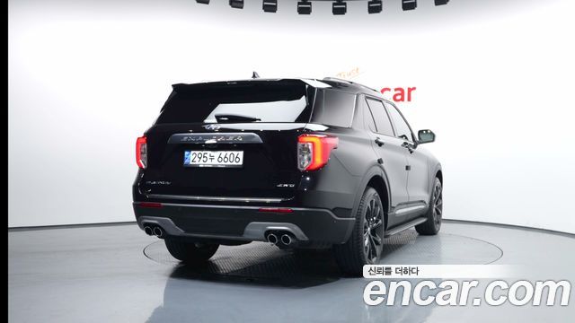 Ford Explorer 6-го поколения 3.0 Platinum 4WD - фото 3