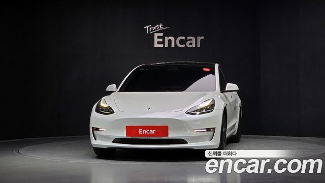 Tesla Model 3 Long Range AWD - фото 2