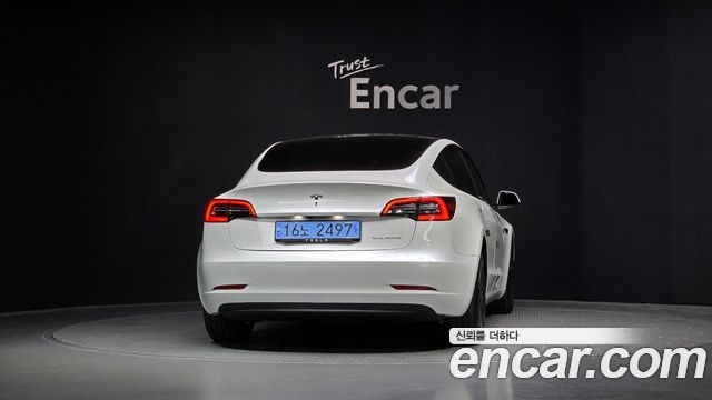 Tesla Model 3 Long Range AWD - фото 3