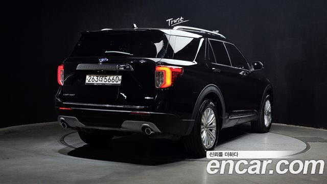 Ford Explorer 6-го поколения 2.3 LimIted 4WD - фото 1
