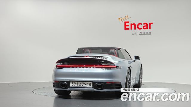Porsche 911 Carrera 4S Cabriolet - фото 3