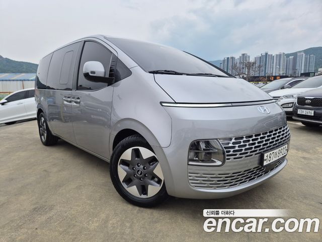 Hyundai Staria Tourer 9-Seater Modern - фото 2
