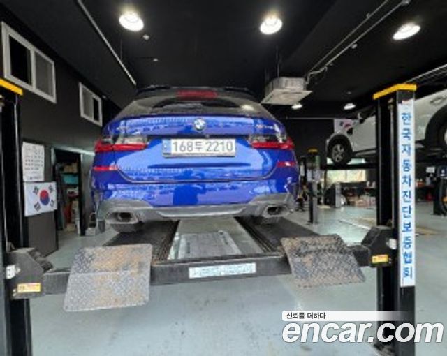 BMW 3-Series G20 M340i xDrive Touring - фото 1