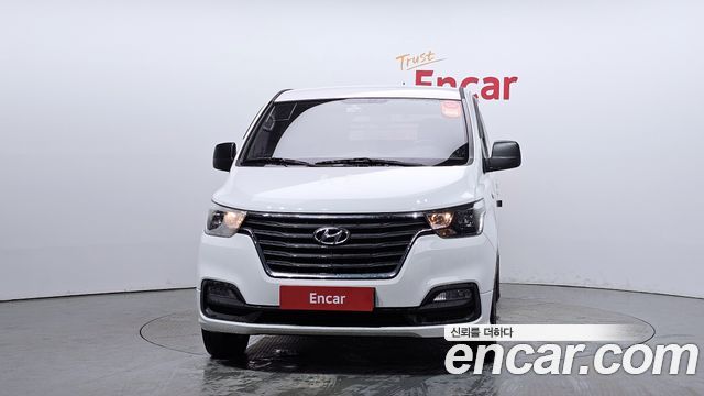Hyundai Starex Новый Van 3-Seater Smart - фото 2