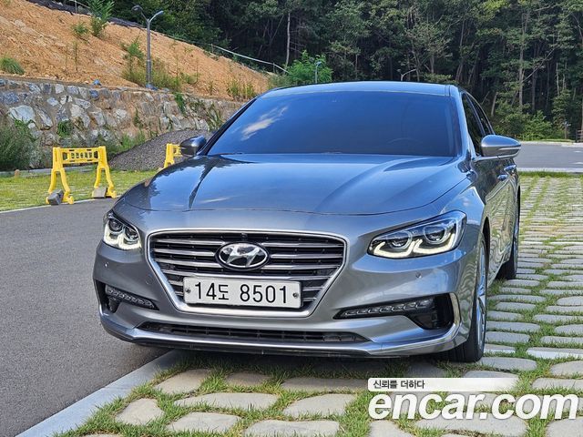 Hyundai Grandeur IG 3.0 Exclusive Special - фото 1