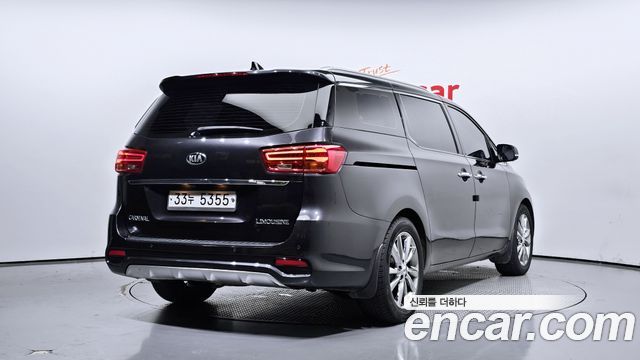 Kia Carnival Новый 7-Seater Limousine President - фото 1