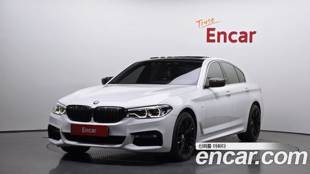 BMW 5-Series G30 520d xDrive M Sport Package Plus - фото 0