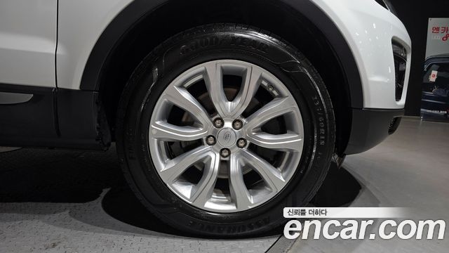 Land Rover Range Rover Evoque 2.0 TD4 SE - фото 4