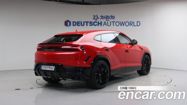Lamborghini Urus 4.0 V8 SE - фото 1