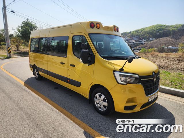 Renault Samsung Master School Bus 21-Seater - фото 1