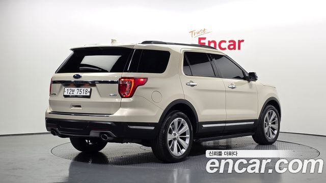 Ford Explorer 2.3 Limited 4WD 5th - фото 1