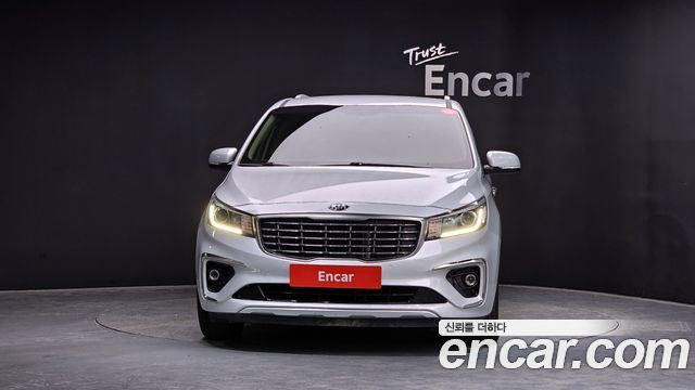 Kia Carnival Новый 9-Seater Luxury - фото 2