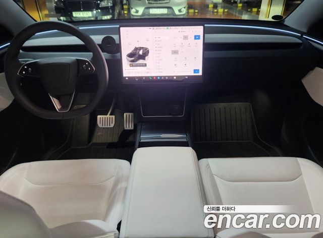 Tesla Model Y Long Range AWD - фото 2
