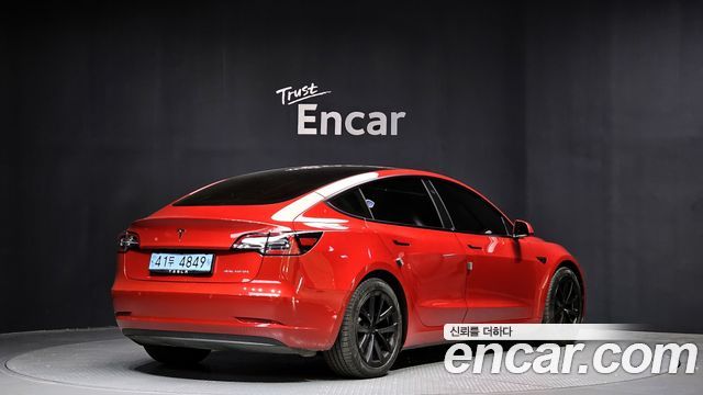 Tesla Model 3 Long Range AWD - фото 1