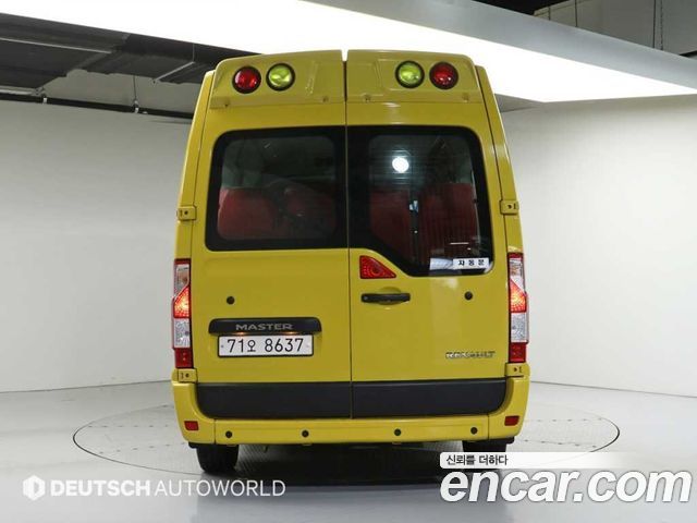Renault Samsung Master 2.3 13-Seater - фото 3
