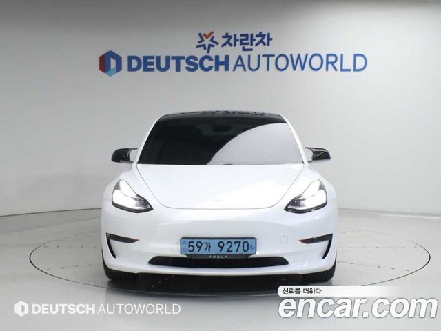 Tesla Model 3 Standard Range Plue RWD - фото 2