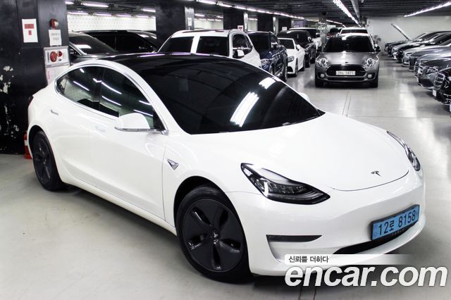 Tesla Model 3 Long Range AWD - фото 0
