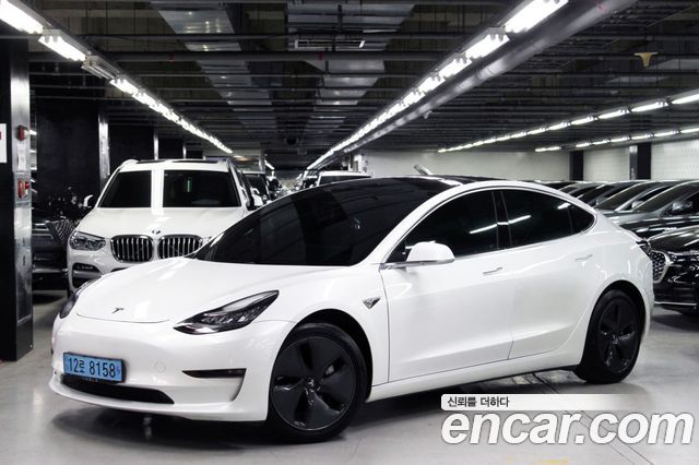 Tesla Model 3 Long Range AWD - фото 2