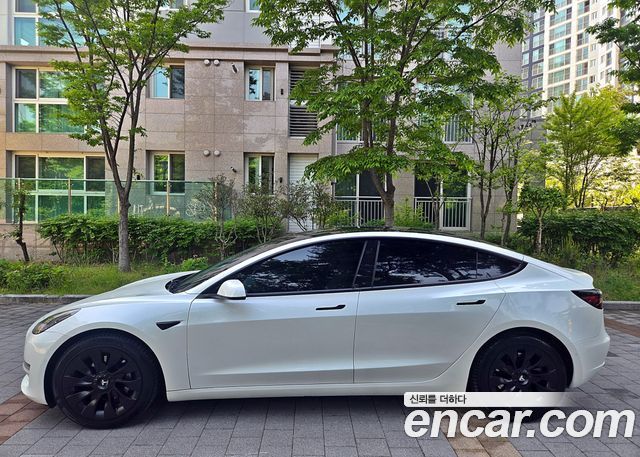 Tesla Model 3 Long Range AWD - фото 4