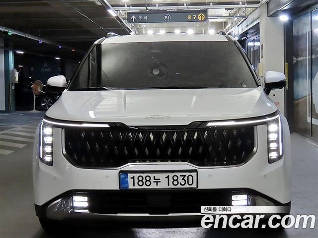 Kia Carnival Новый 4-го поколения Gasoline 9-Seater Signature - фото 1