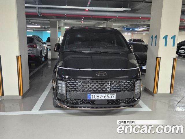 Hyundai Staria 4WD Lounge 9-Seater Inspiration - фото 0
