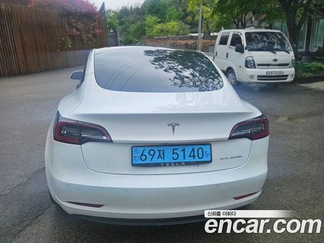 Tesla Model 3 Long Range AWD - фото 3