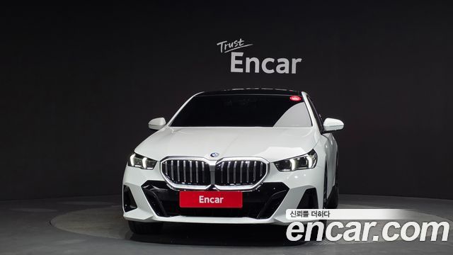 BMW 5-Series G60 530i xDrive M Sport - фото 2