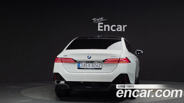 BMW 5-Series G60 530i xDrive M Sport - фото 3