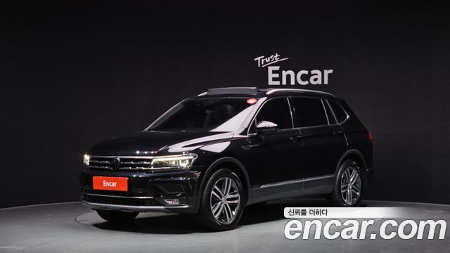 Volkswagen Tiguan 2.0 TDI Prestige - фото 0