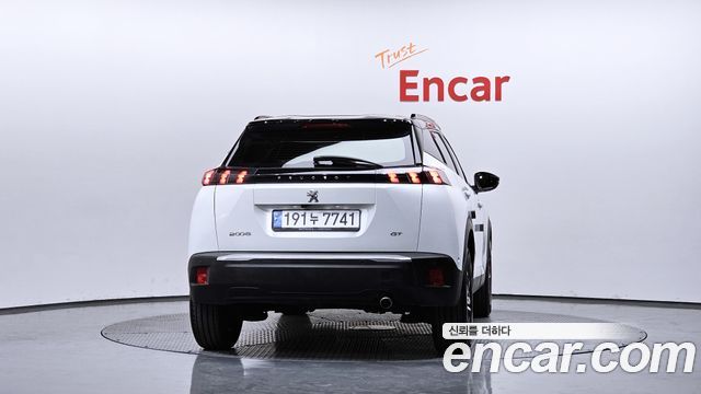 Peugeot 2008 2-го поколения 1.5 BlueHDi GT - фото 3