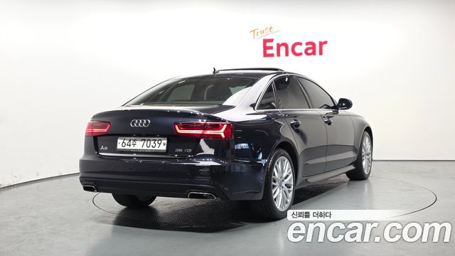 Audi A6 35 TDI Premium C7 - фото 1