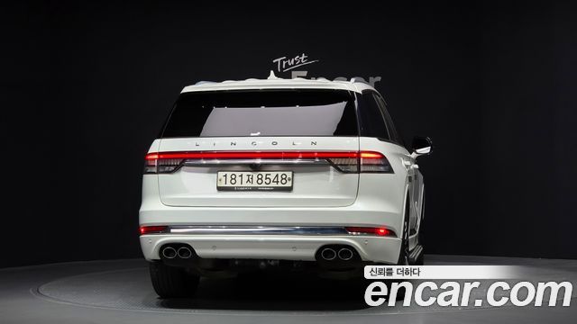 Lincoln Aviator 2-го поколения 3.0 Black Label AWD - фото 3