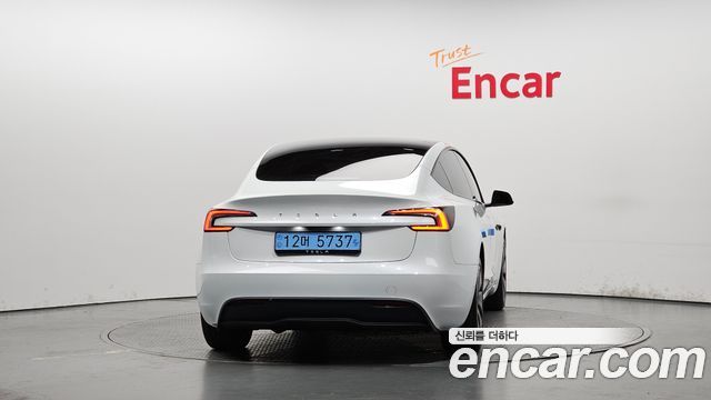 Tesla Model 3 RWD - фото 3