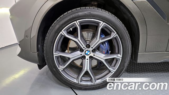 BMW X6 G06 xDrive30d M Sport - фото 4