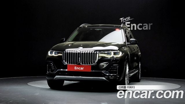 BMW X7 G07 xDrive 40i Design Pure Excellence 6-Seater - фото 2