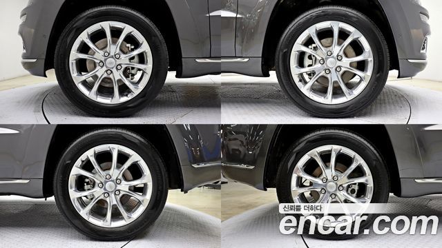 Jeep Cherokee 3.6 Summit WK2 - фото 4