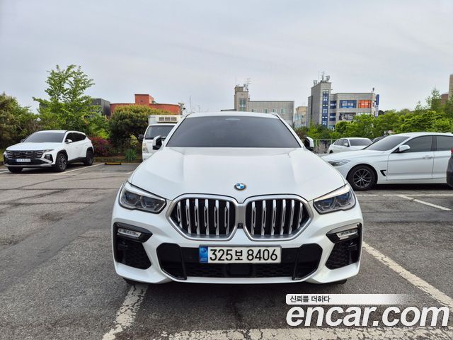 BMW X6 G06 xDrive40i M Sport - фото 0