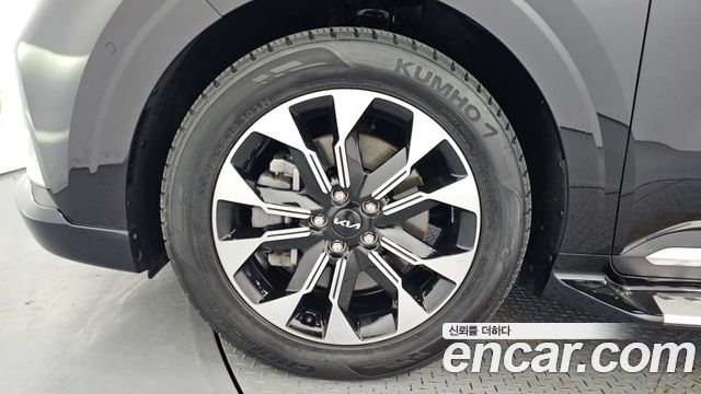 Kia Carnival 4-го поколения Gasoline 7-Seater Hi-Limousine Signature - фото 4