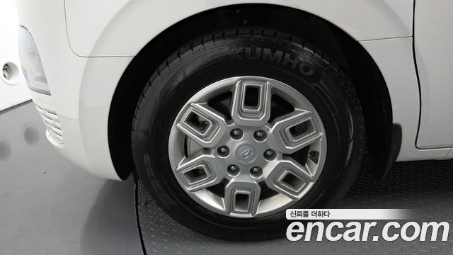 Hyundai Staria Cargo 5-Seater Modern - фото 4