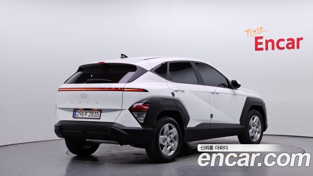 Hyundai Kona SX2, гибрид Modern - фото 1