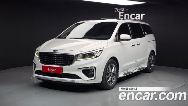 Kia Carnival Новый 9-Seater Noblesse Special - фото 0
