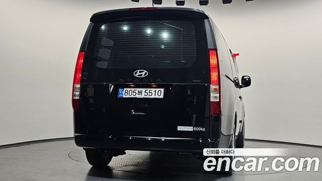 Hyundai Staria Cargo 5-Seater Modern - фото 2